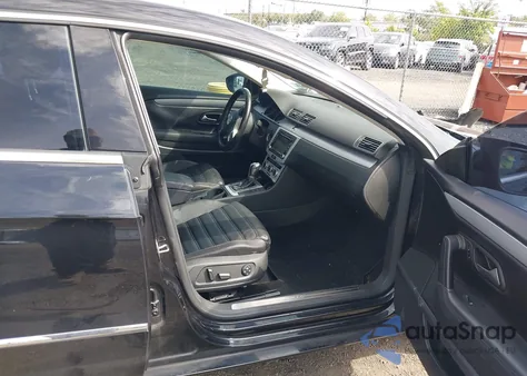 2013 Volkswagen Cc 2.0T Sport z USA, uszkodzony, nr VIN WVWBN7AN0DE509883